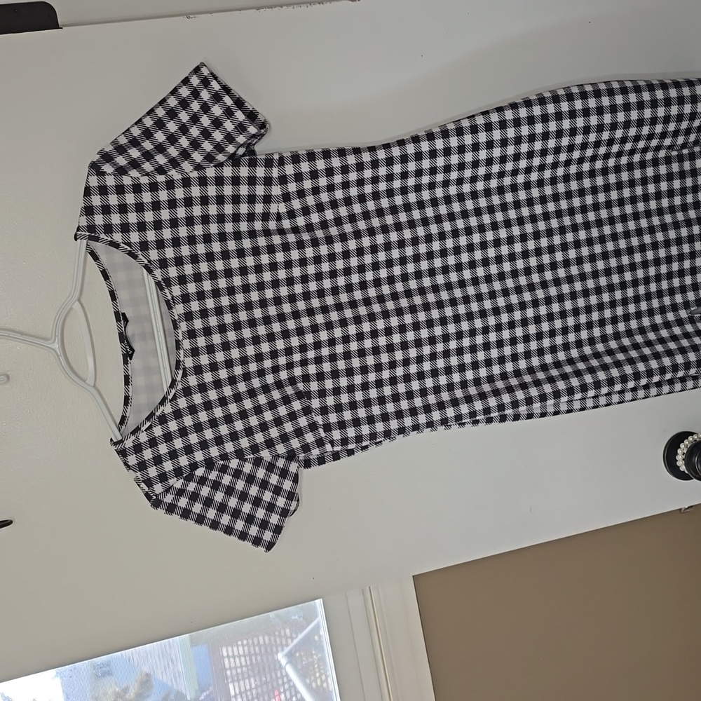 Mini short sleeve dress